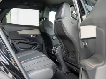 PEUGEOT 3008 GT Hybrid 136 e-DSC6 ACC LED NAVI