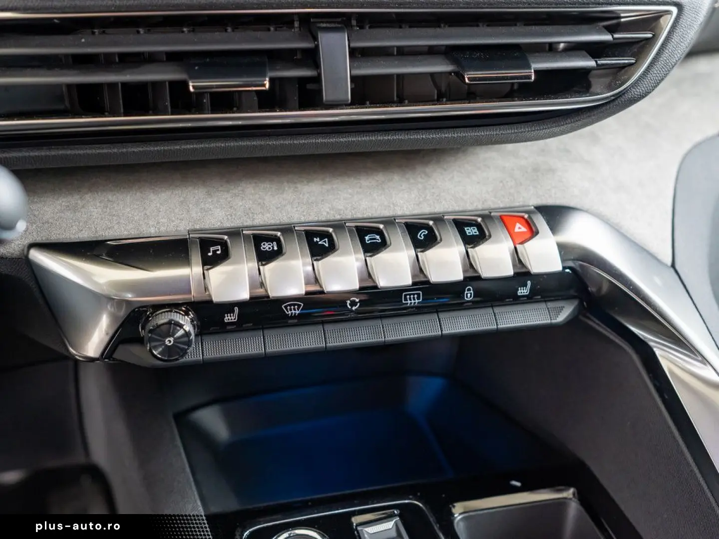 PEUGEOT 3008 GT Hybrid 136 e-DSC6 ACC LED NAVI