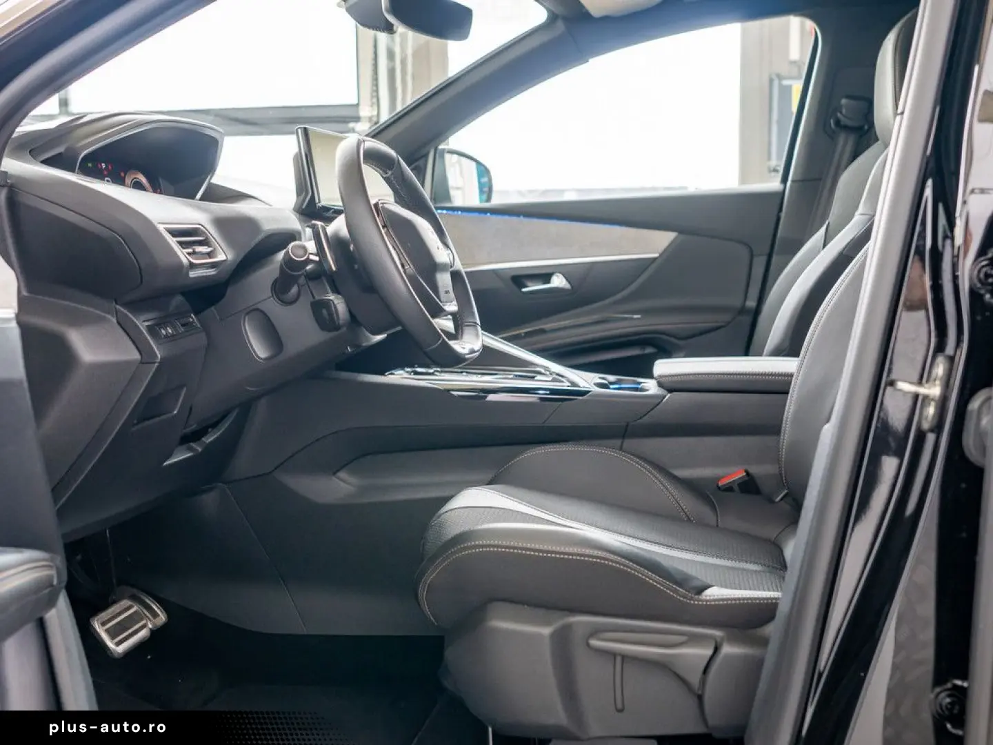 PEUGEOT 3008 GT Hybrid 136 e-DSC6 ACC LED NAVI