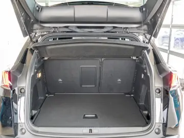 PEUGEOT 3008 GT Hybrid 136 e-DSC6 ACC LED NAVI