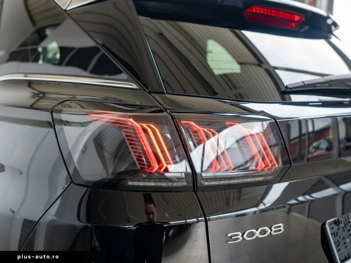 PEUGEOT 3008 GT Hybrid 136 e-DSC6 ACC LED NAVI