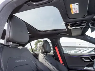 MERCEDES-BENZ E 53 AMG Hybrid 4M  DIGITAL Pano Burm