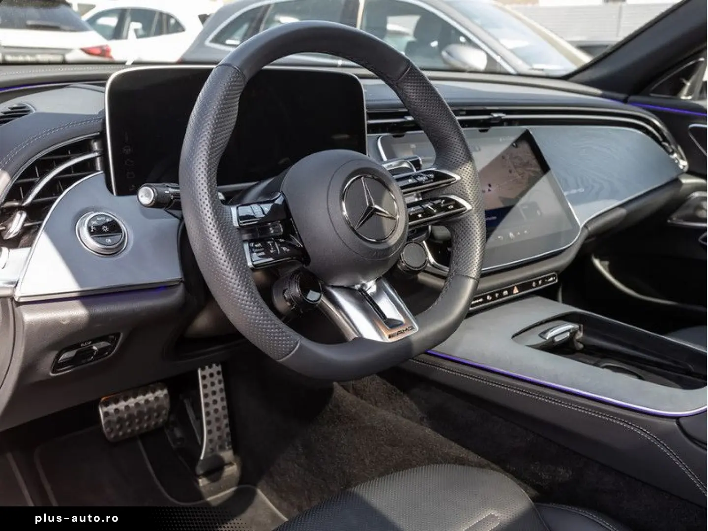 MERCEDES-BENZ E 53 AMG Hybrid 4M  DIGITAL Pano Burm
