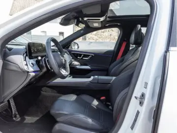 MERCEDES-BENZ E 53 AMG Hybrid 4M  DIGITAL Pano Burm