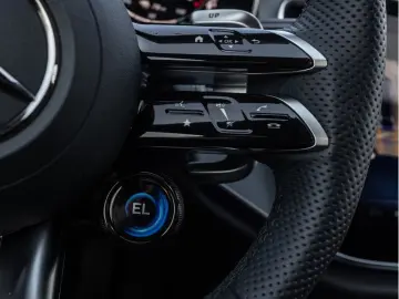 MERCEDES-BENZ E 53 AMG Hybrid 4M  DIGITAL Pano Burm