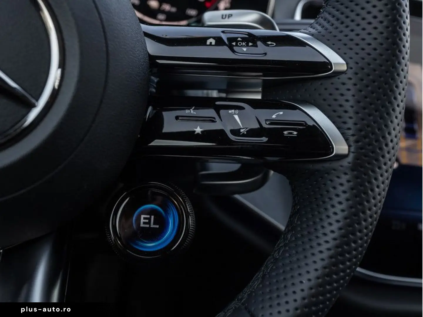 MERCEDES-BENZ E 53 AMG Hybrid 4M  DIGITAL Pano Burm