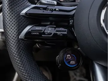 MERCEDES-BENZ E 53 AMG Hybrid 4M  DIGITAL Pano Burm