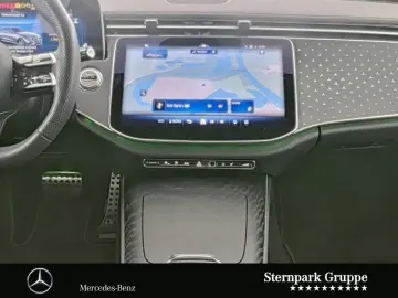 MERCEDES-BENZ E 300e AMG 20Zoll AHK Night Kamera
