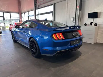 FORD Mustang GT B&O