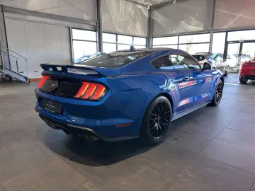 FORD Mustang GT B&O
