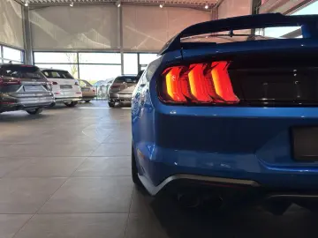 FORD Mustang GT B&O