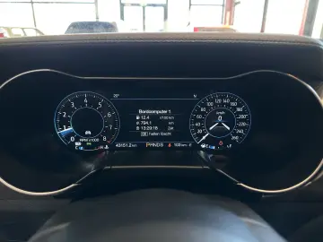 FORD Mustang GT B&O