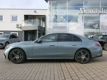 MERCEDES-BENZ E 300 e Edition AMG Line Night