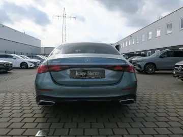 MERCEDES-BENZ E 300 e Edition AMG Line Night