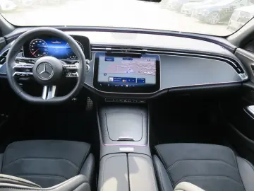 MERCEDES-BENZ E 300 e Edition AMG Line Night