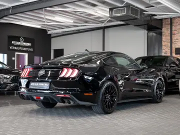 FORD Mustang GT 5.0 V8 Coupe B&O NAVI LEDER