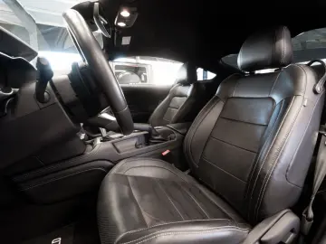 FORD Mustang GT 5.0 V8 Coupe B&O NAVI LEDER