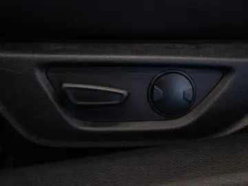 FORD Mustang GT 5.0 V8 Coupe B&O NAVI LEDER