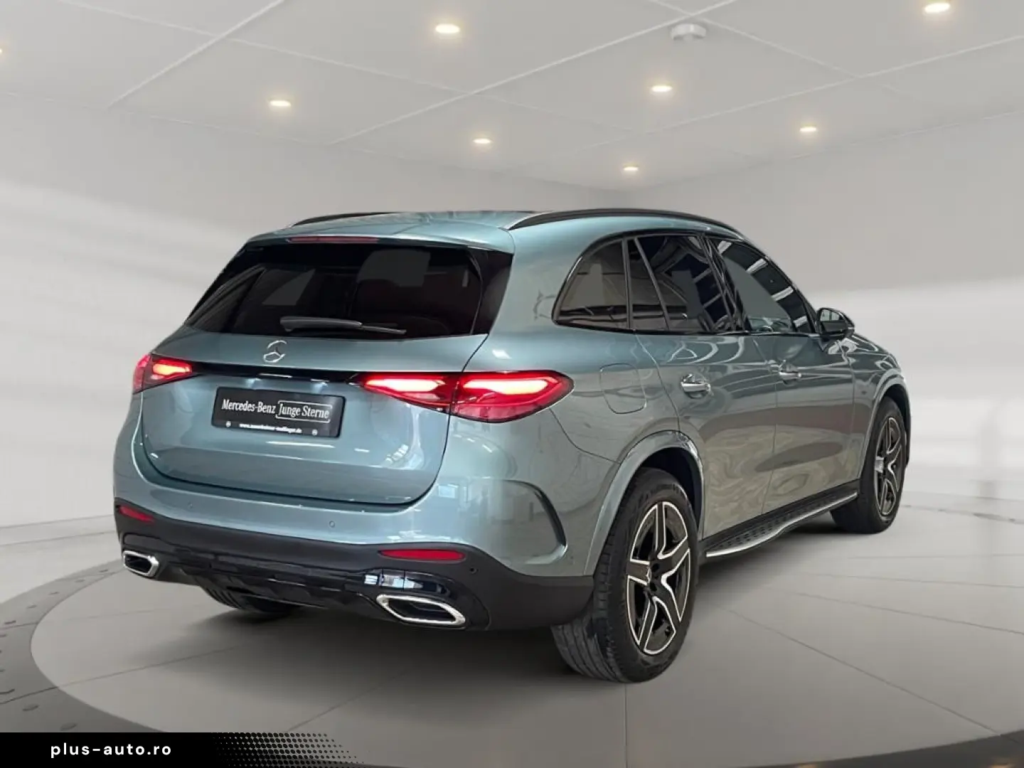 MERCEDES-BENZ GLC 2024 — imagine 2