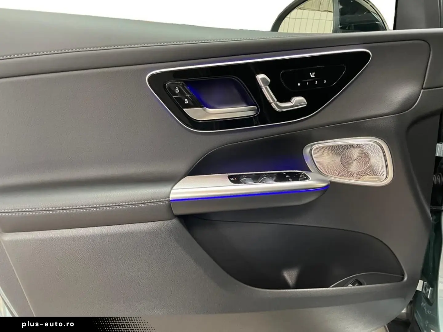MERCEDES-BENZ GLC 2024 — imagine 15