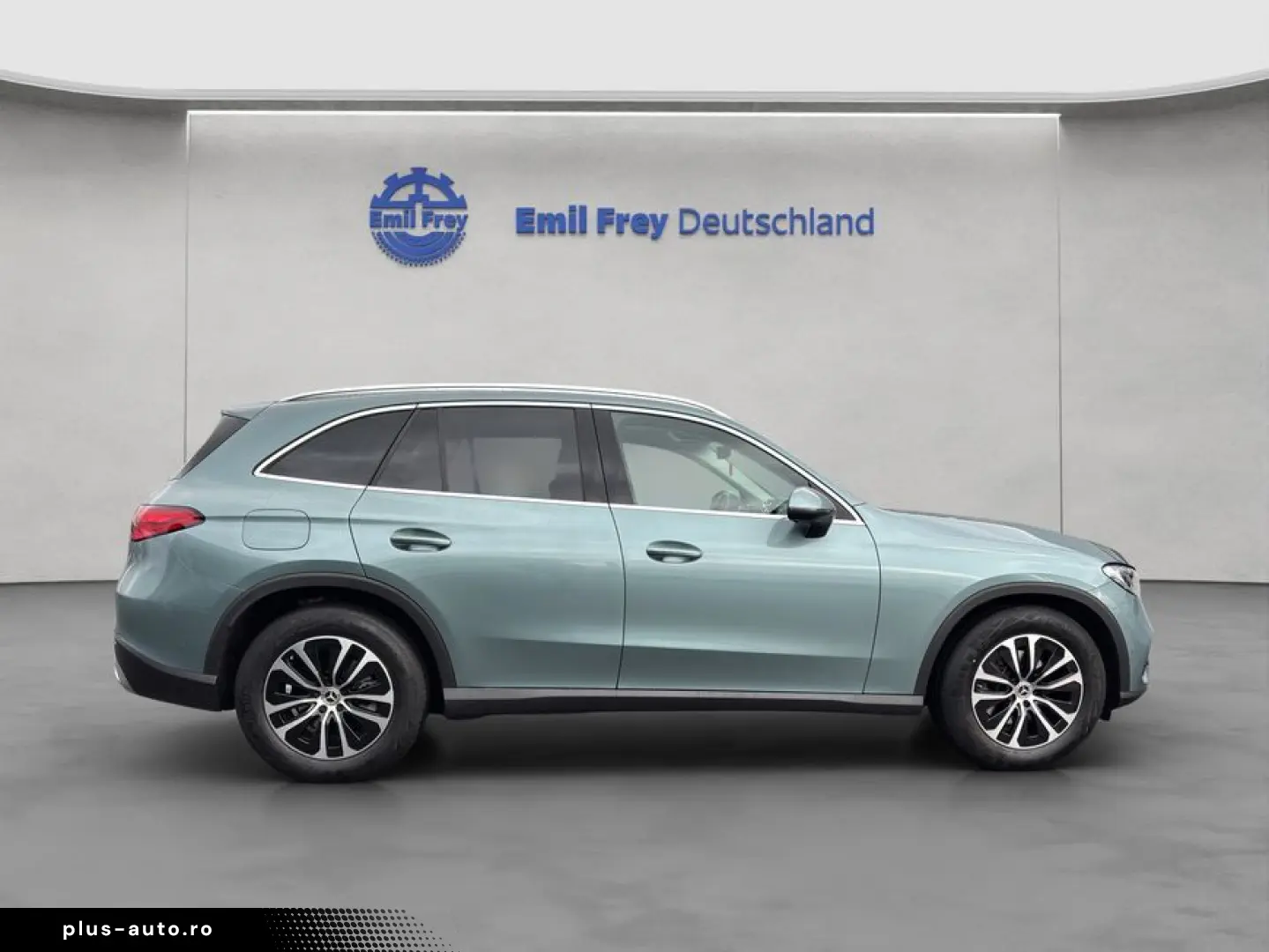 MERCEDES-BENZ GLC 200 Avantgarde Adv.Plus Pano AHK Sound