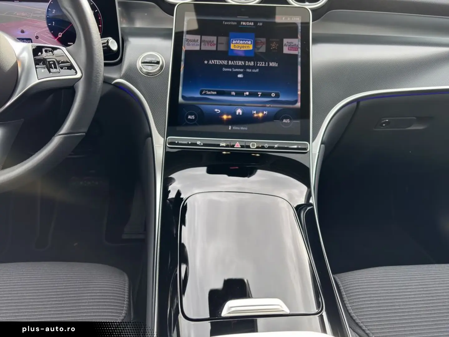 MERCEDES-BENZ GLC 200 Avantgarde Adv.Plus Pano AHK Sound