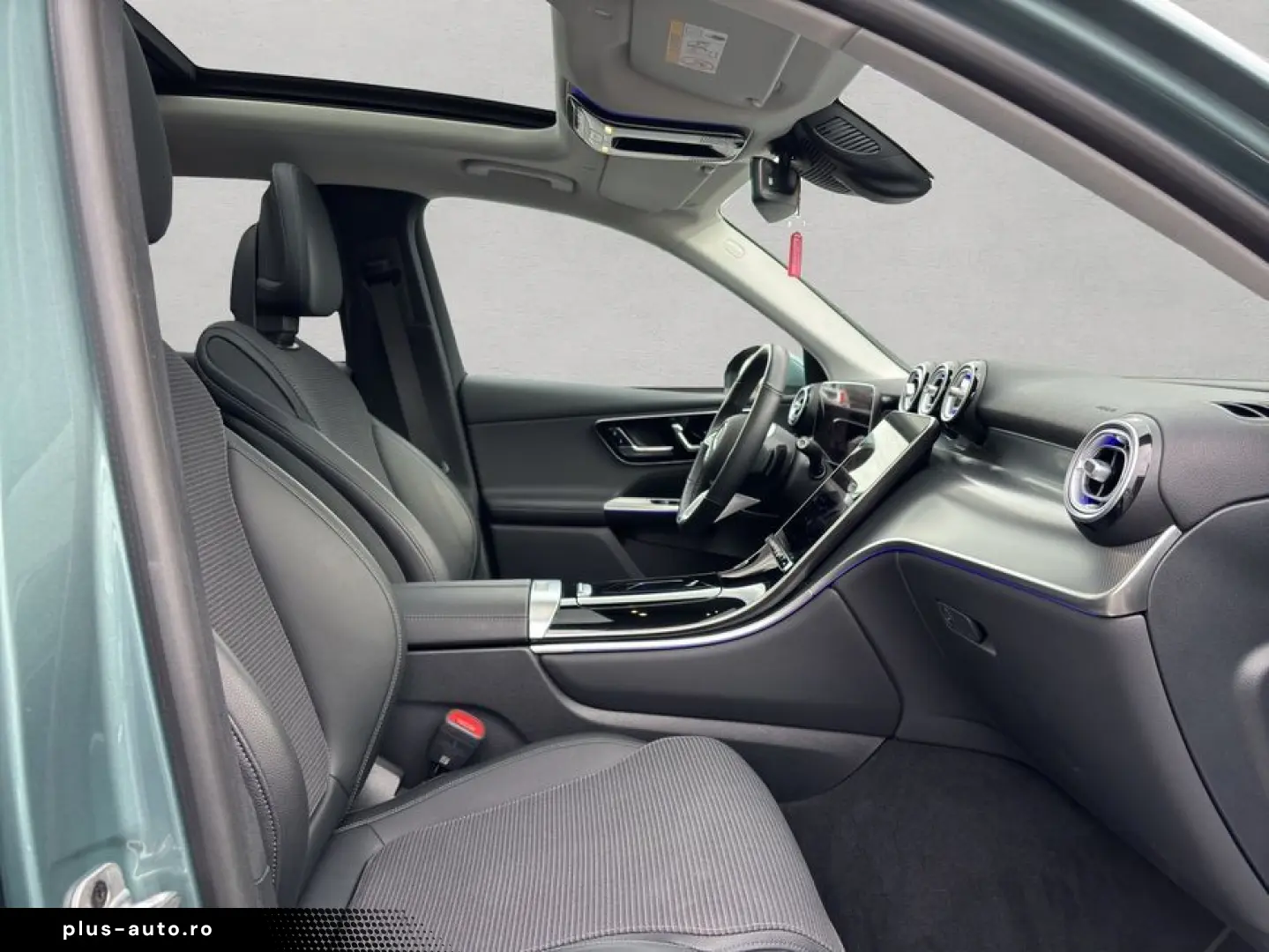 MERCEDES-BENZ GLC 200 Avantgarde Adv.Plus Pano AHK Sound