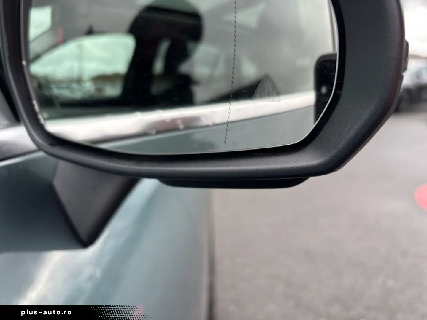 MERCEDES-BENZ GLC 200 Avantgarde Adv.Plus Pano AHK Sound