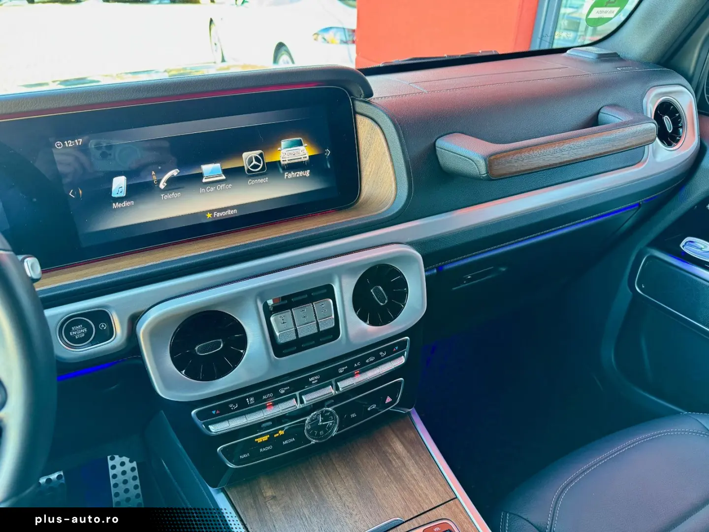 MERCEDES-BENZ G 400d AHK Garantie bis 07 2027 VAT deductible