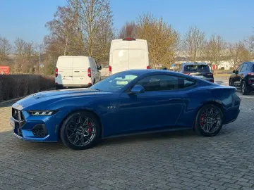 FORD Mustang Fastback 5.0 Ti-VCT V8 328 kW GT