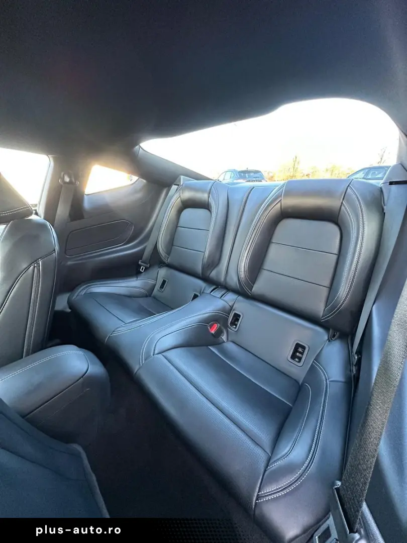 FORD Mustang Fastback 5.0 Ti-VCT V8 328 kW GT