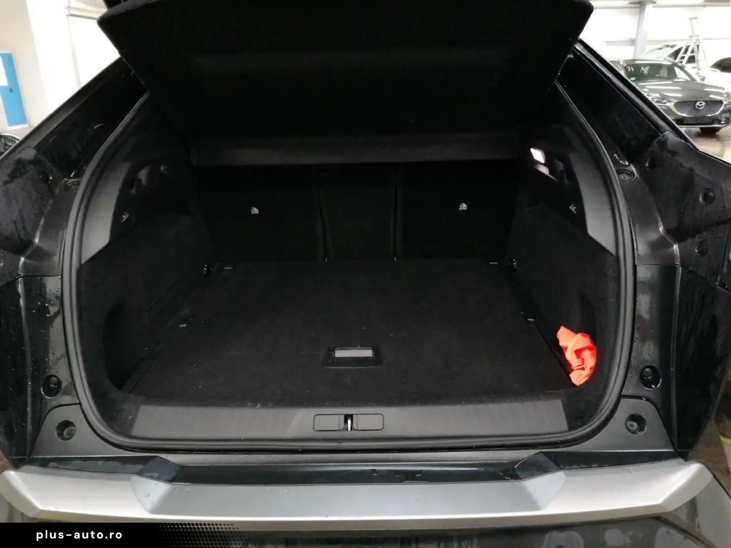 PEUGEOT 3008 GT Hybrid Navi 360 Cam Alcantara