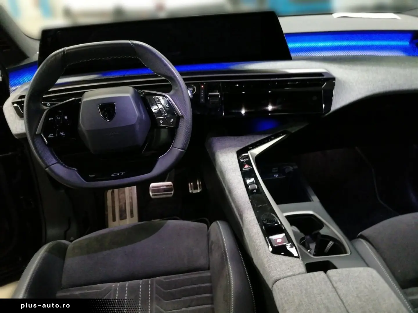 PEUGEOT 3008 GT Hybrid Navi 360 Cam Alcantara