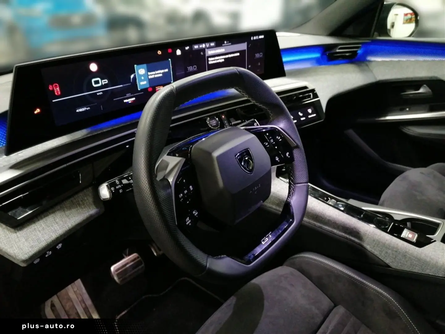 PEUGEOT 3008 GT Hybrid Navi 360 Cam Alcantara