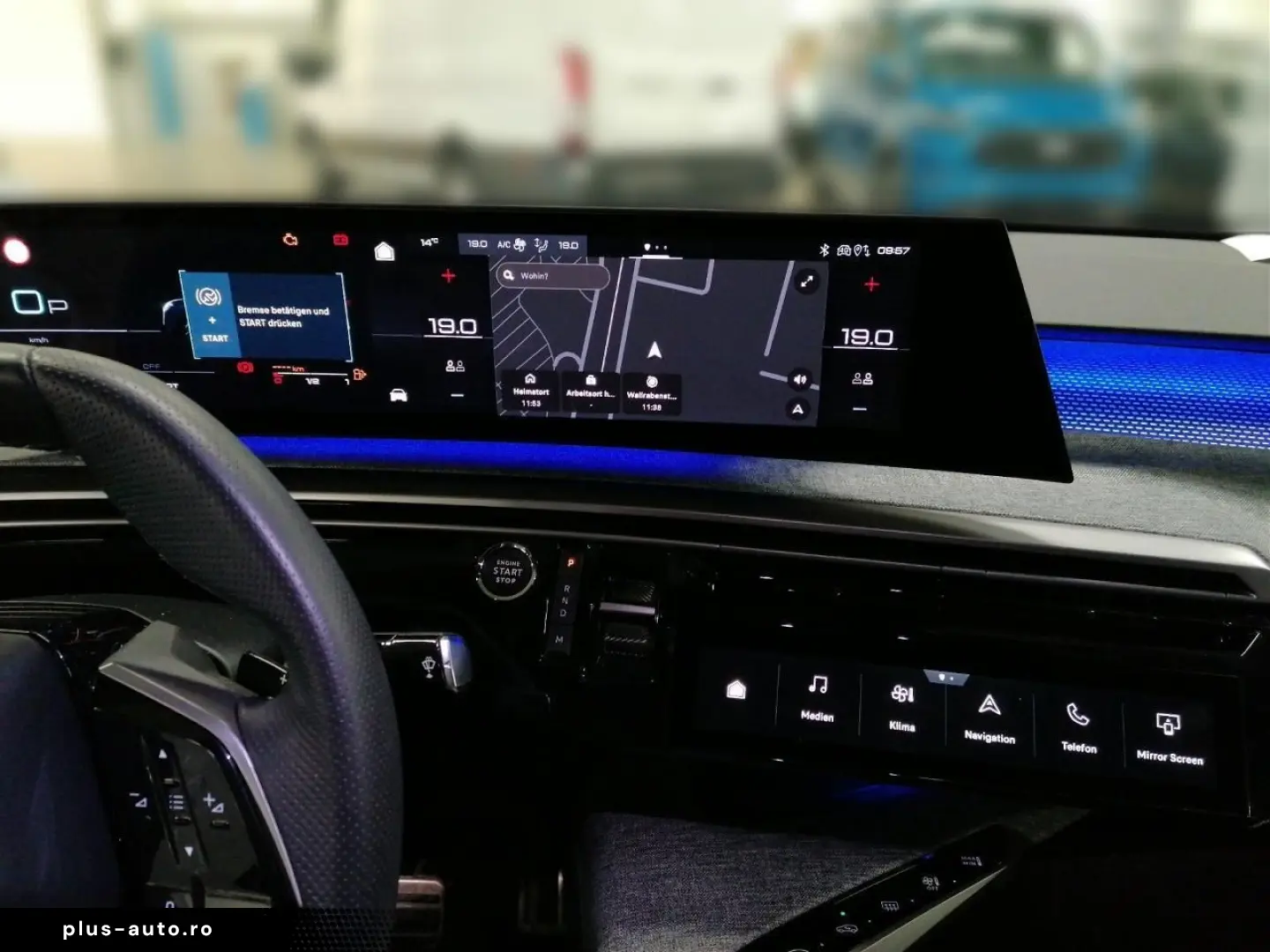 PEUGEOT 3008 GT Hybrid Navi 360 Cam Alcantara