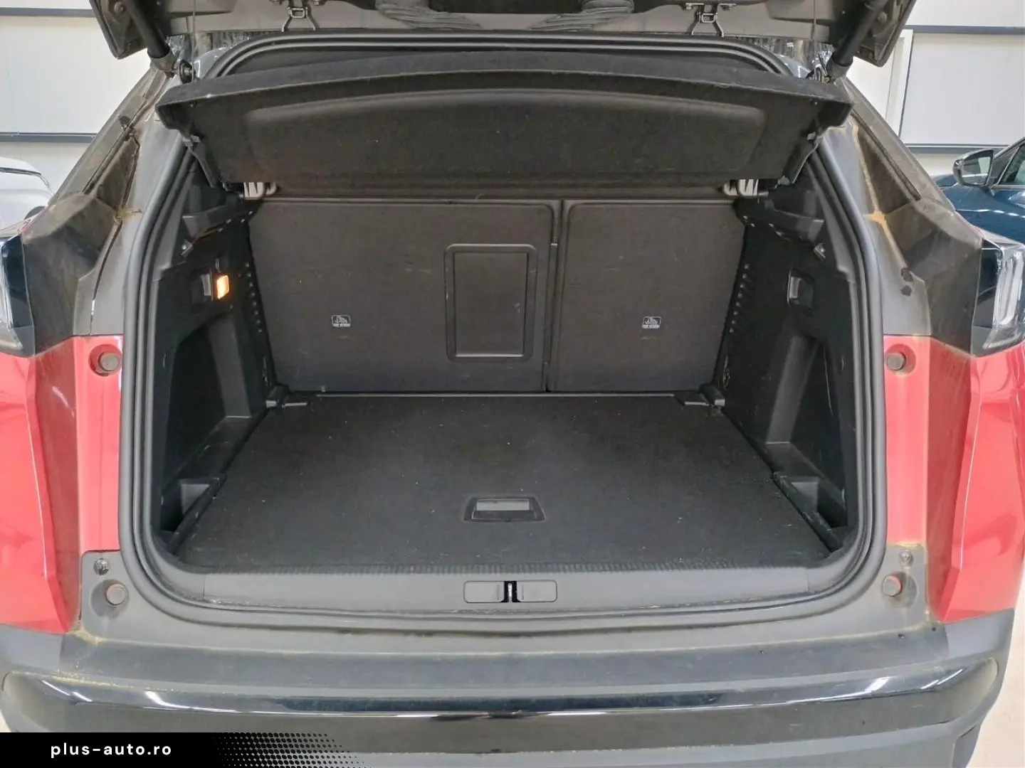 PEUGEOT 3008 GT PureTech 130 EAT ACC LED Kam.