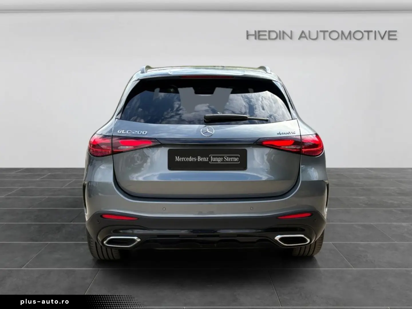 MERCEDES-BENZ GLC 200 4M AMG NIGHT DIGLI AMBI PANO DISTR KAM