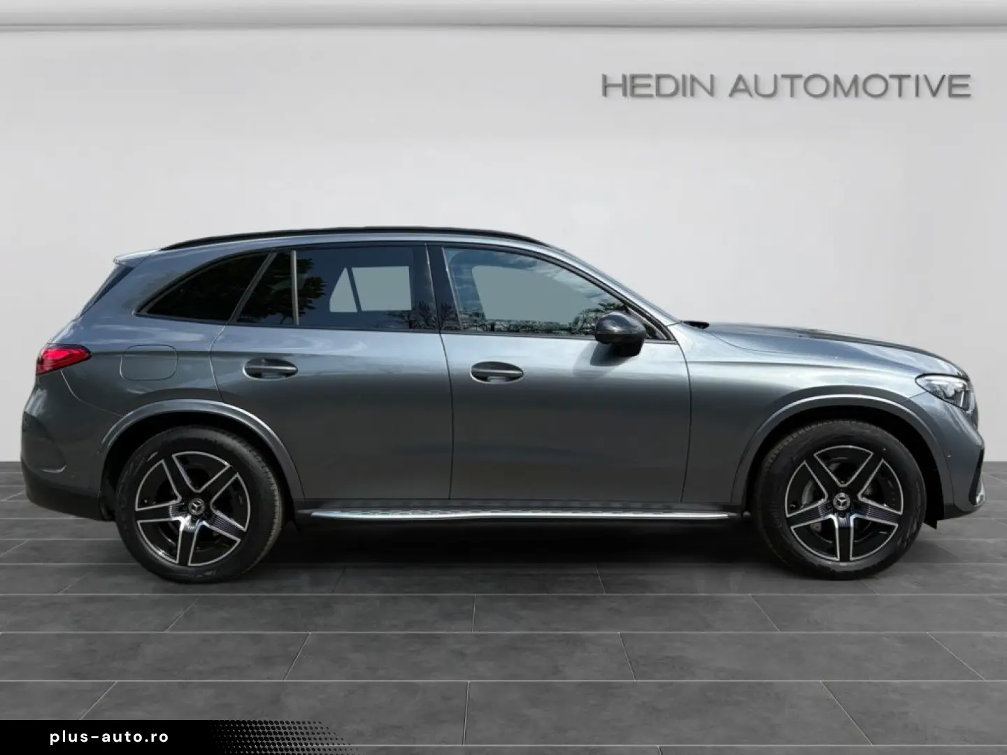 MERCEDES-BENZ GLC 200 4M AMG NIGHT DIGLI AMBI PANO DISTR KAM