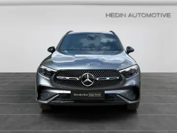 MERCEDES-BENZ GLC 200 4M AMG NIGHT DIGLI AMBI PANO DISTR KAM