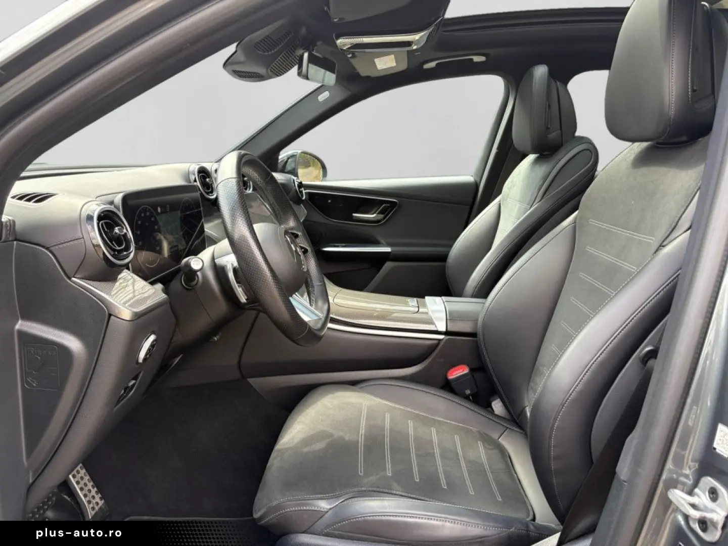 MERCEDES-BENZ GLC 200 4M AMG NIGHT DIGLI AMBI PANO DISTR KAM