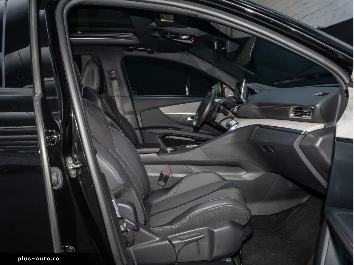 PEUGEOT 3008 GT Hybrid 136 e-DSC6 ACC PANO LED NAVI