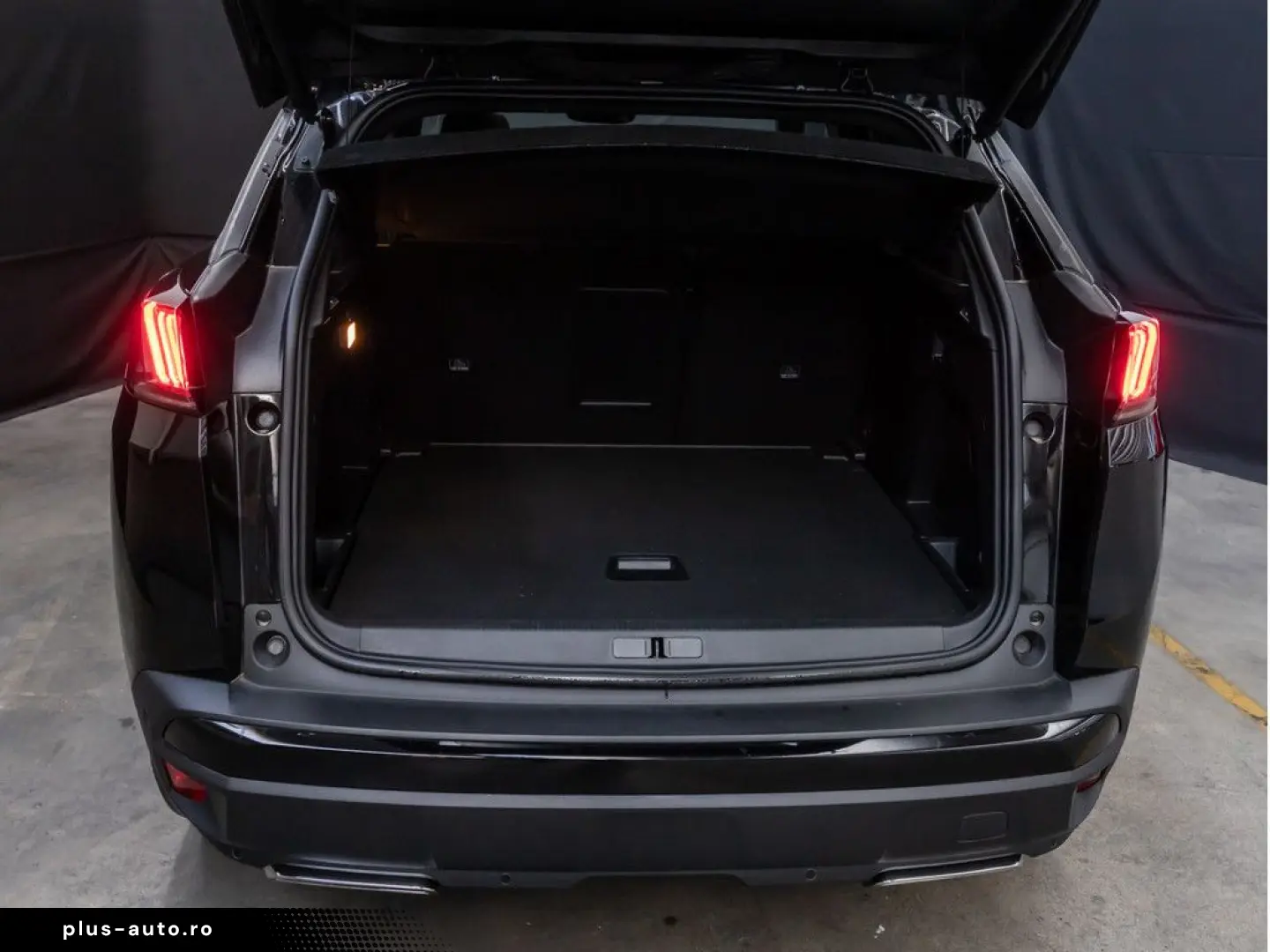 PEUGEOT 3008 GT Hybrid 136 e-DSC6 ACC PANO LED NAVI