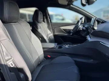 PEUGEOT 3008 GT Mild-Hybrid 180  RÜCKFAHRKAMERA