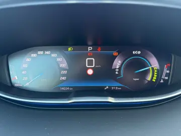 PEUGEOT 3008 GT Mild-Hybrid 180  RÜCKFAHRKAMERA