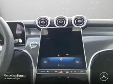 MERCEDES-BENZ GLC 200 4M AMG Adv.  PANO DISTR MEMORY 360