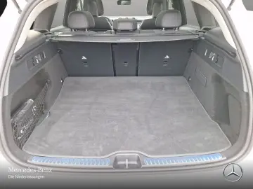 MERCEDES-BENZ GLC 200 4M AMG Adv.  PANO DISTR MEMORY 360