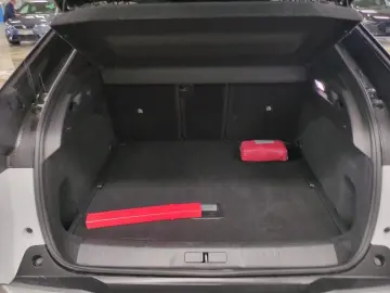 PEUGEOT 3008 GT Hybrid Navi 360 Cam Alcantara