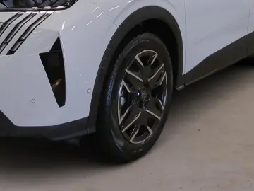 PEUGEOT 3008 GT Hybrid Navi 360 Cam Alcantara