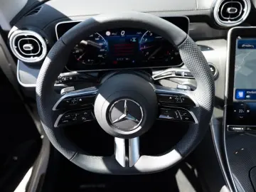 MERCEDES-BENZ GLC 200 4M AMG-Sport Pano AHK Night Distr Memo