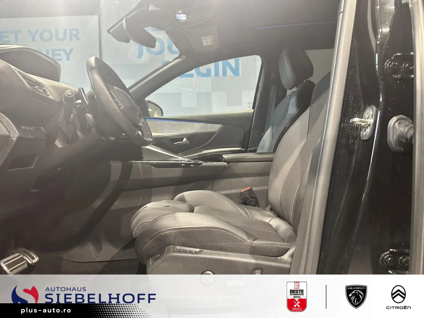 PEUGEOT 3008 GT Hybrid 136 e-DSC6